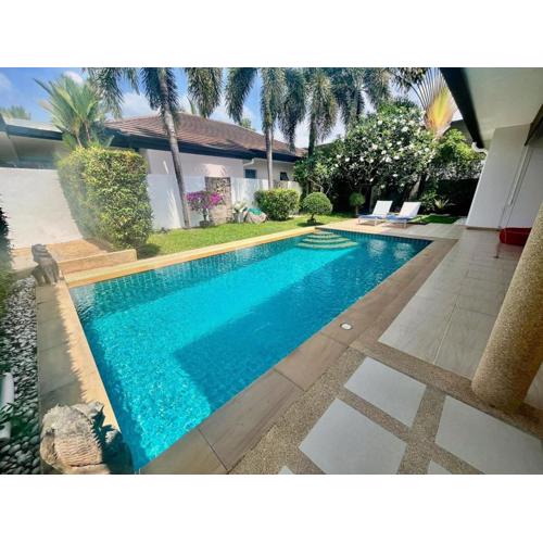 Stunning 2-Bedroom Pool Villa