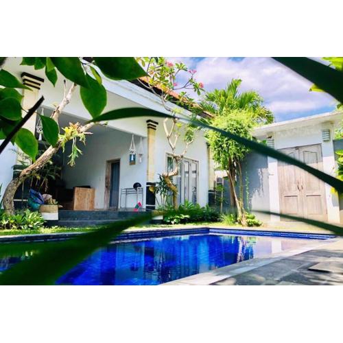 Stunning 2 Bedroom Private Pool Villa in Berawa - Casa la Lisa