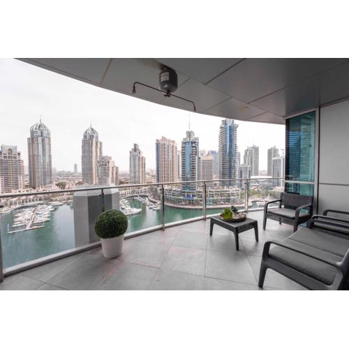 Stunning 3-Bedroom Marina View Apartment