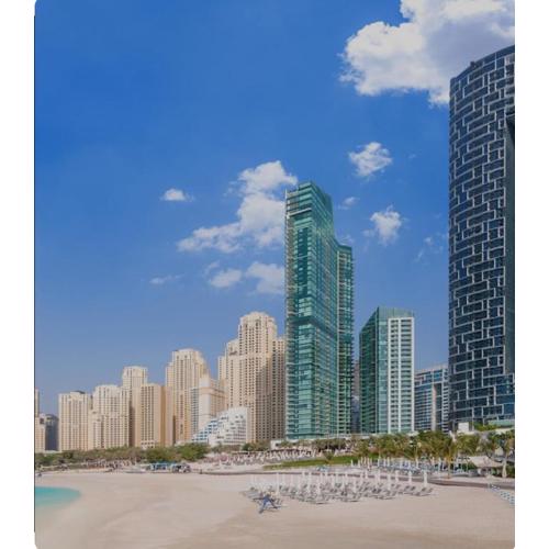 Stunning 5* 4BR-Oceanfront-Apartment