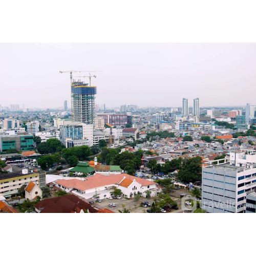 Stunning and Comfortable 2BR at Menteng Park Apartment By Travelio