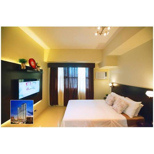 Stunning City Center Studio Apartment