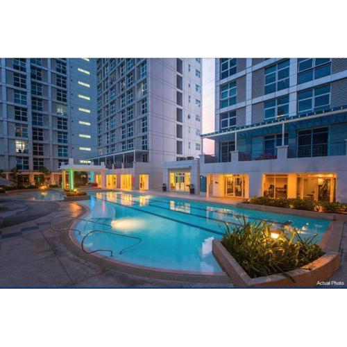 Stunning City View with Free Wifi & Netflix LM1