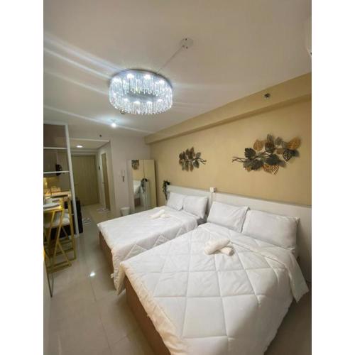 Stunning Hotel Feels at Shore