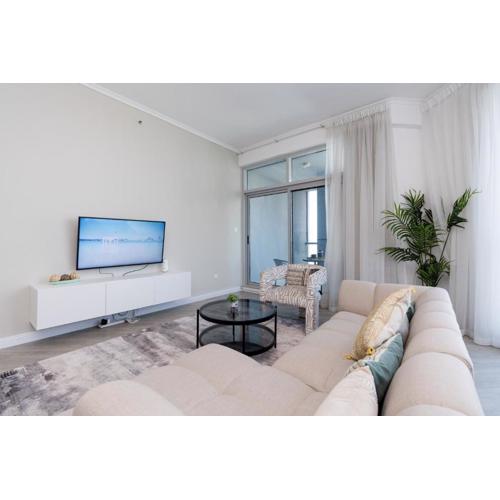 Stunning Interior in an deal Location