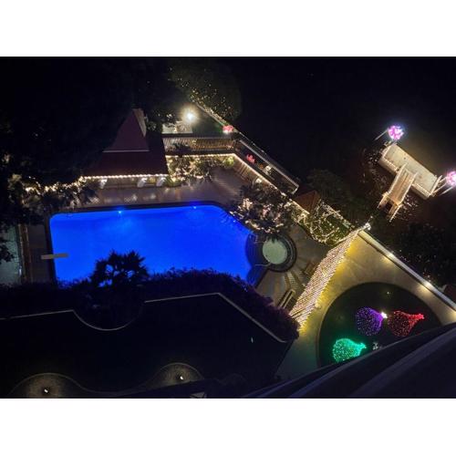 Stunning Riverside Apartment Bangkok City Centre