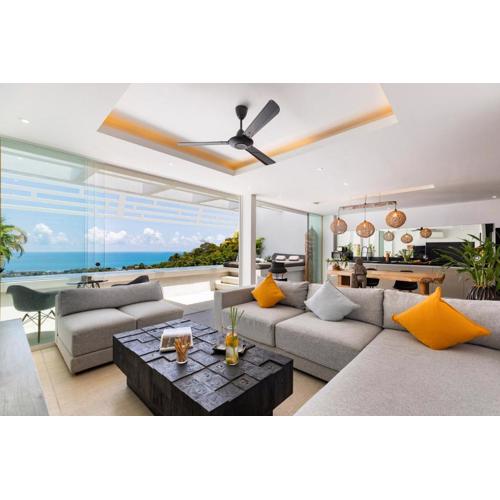 STUNNING SEA VIEW VILLA with private salt water infinity pool