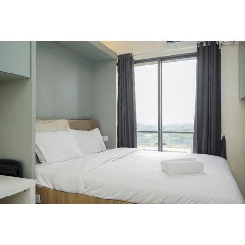 Stunning Studio Apartment at Sky House BSD By Travelio