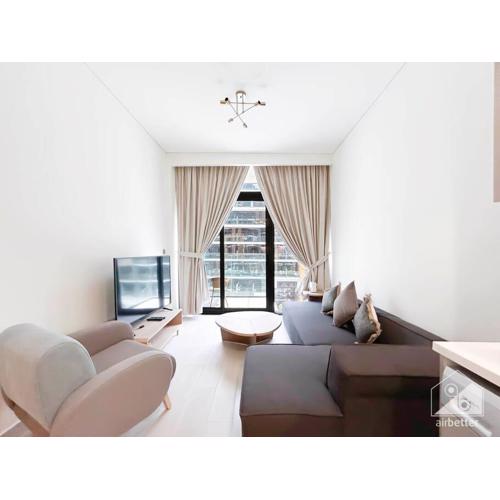 Stylish 1-Bedroom Apt & Balcony in Meydan