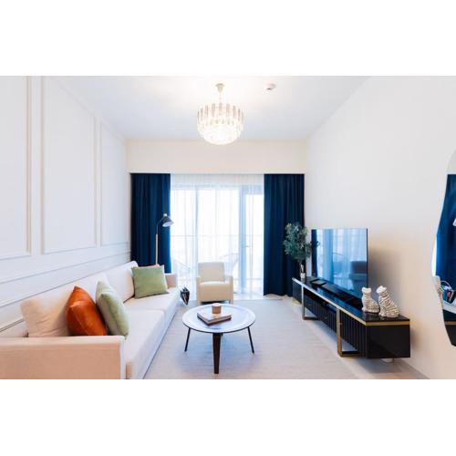 Stylish 1 Bedroom l Next to Dubai Mall l Great amenities