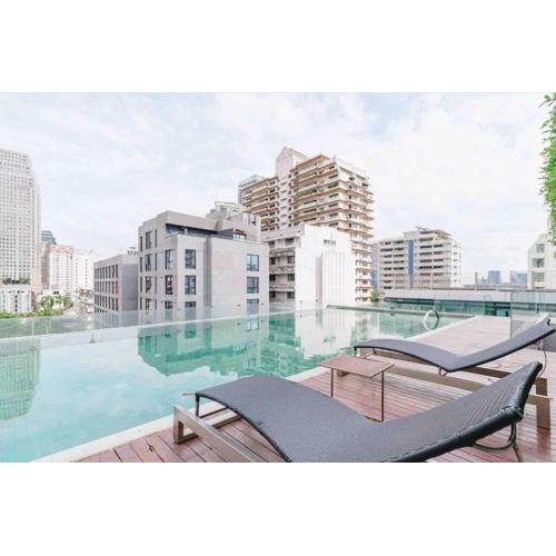 Stylish 1 Bedroom, Nice pool,Bts Asok, Sukhumvit