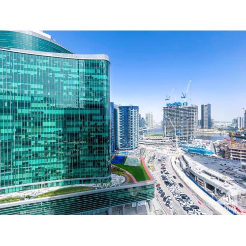 Stylish 1Bedroom with Balcony & View Dubai