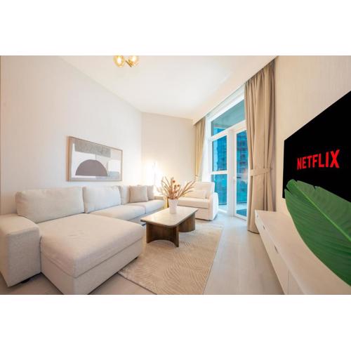 Stylish 1BR Luxury Stay Ideal for 5 Guests