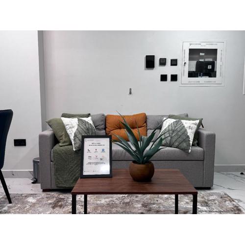 Stylish 1BR on Al Maryah Skyline view Balcony