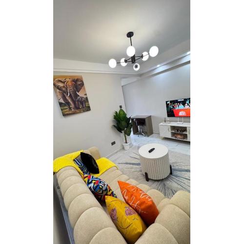 Stylish 1BR Penthouse kilimani, free Parking, Near CBD,Wifi,Netflix