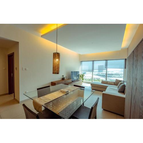 Stylish 1BR Sleeps 4 Gate Tower, Reem Island