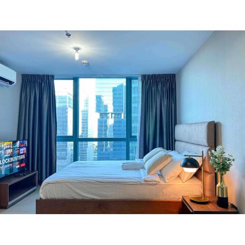 Stylish 1BR Units near Mitsukoshi and Uptown Mall in the Heart of BGC