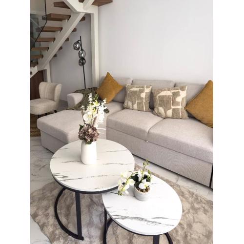 Stylish 2-bedroom Apartment With Jacuzzi