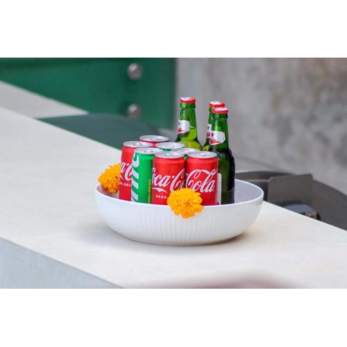 Stylish 3br Villa With Swim-up Bar In Seminyak