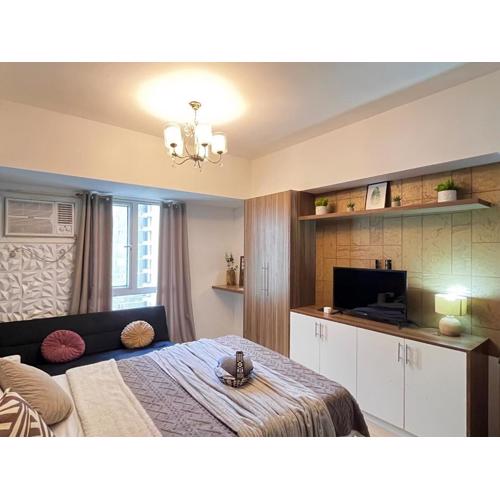 Stylish Condo inside IT Park