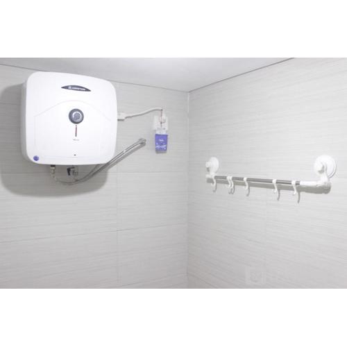 Stylish & Cozy 2BR at Gateway Pasteur near Pasteur Exit Toll By Travelio