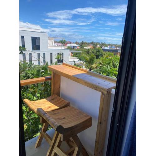 Stylish flat with balcony & pool at Paje Beach