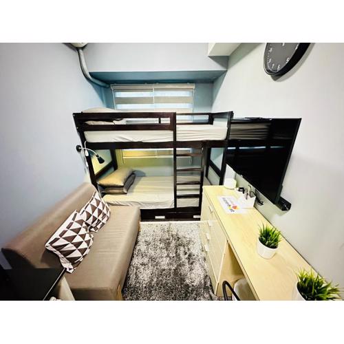 STYLISH LUXE APARTMENT in SMDC GREEN RESIDENCES