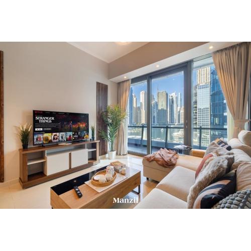 Stylish Marina Front 2BR Apartment, Near Top Attractions