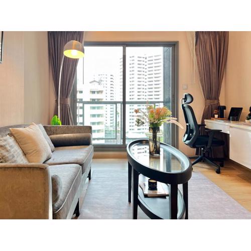 Stylish Modern 1BR - Ultra Fast Wifi - BTS Phrom Phong