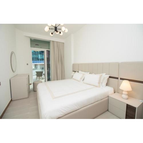 Stylish one Bedroom Apartment Oasis at Missoni Tower , Business Bay,