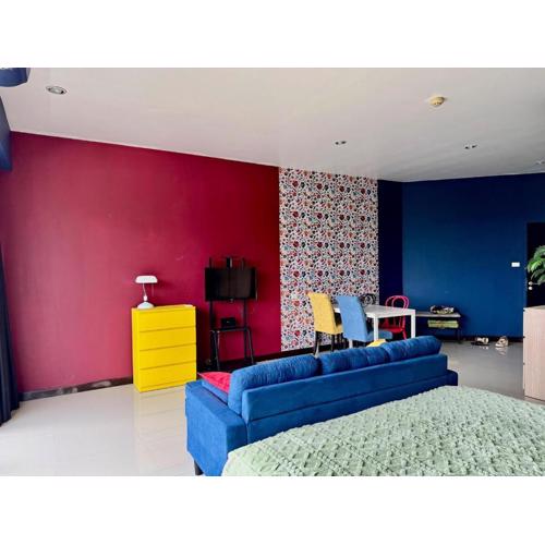 Stylish Sea view Chic condo