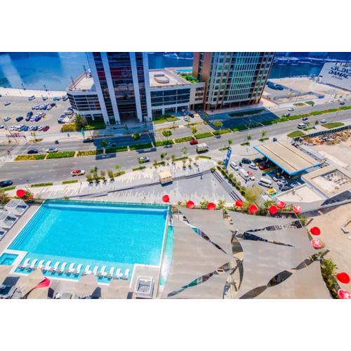 Stylish Stay, Walk to Dubai Mall, Downtown