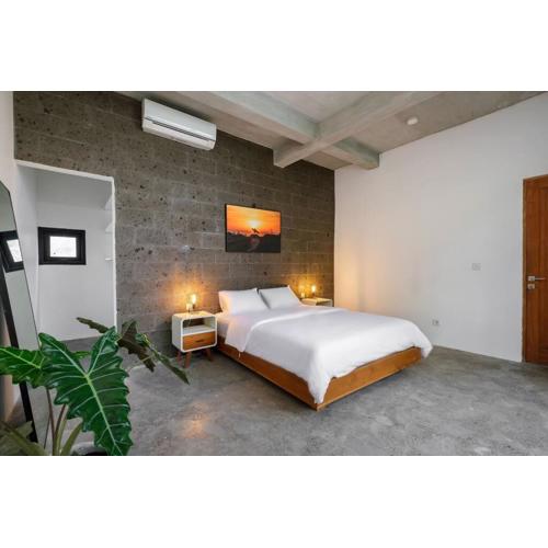 Stylish Tropical Apartment by Pura Homes