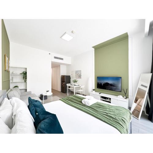 Stylish Wanderlust Studio Large Balcony JVC Living