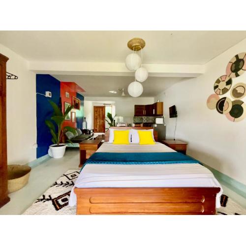 Su Casa - Ocean View, Remote Work Friendly