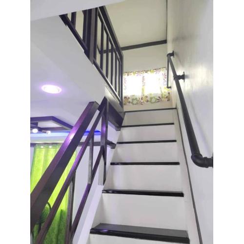 Su Staycation Minimalist