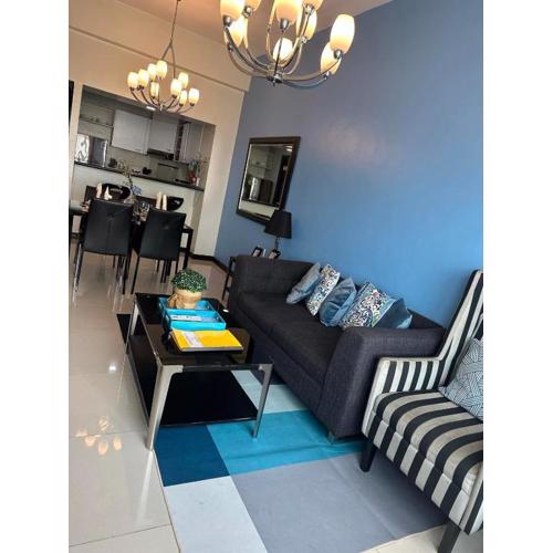 Suites de Marina Manila with Netflix