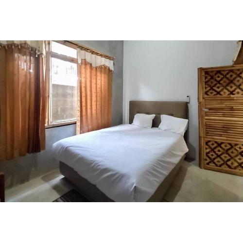 Sukawana Guest House Mitra RedDoorz