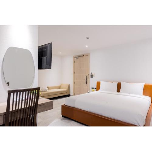 Sukhothai Residence Ruam Ruedi