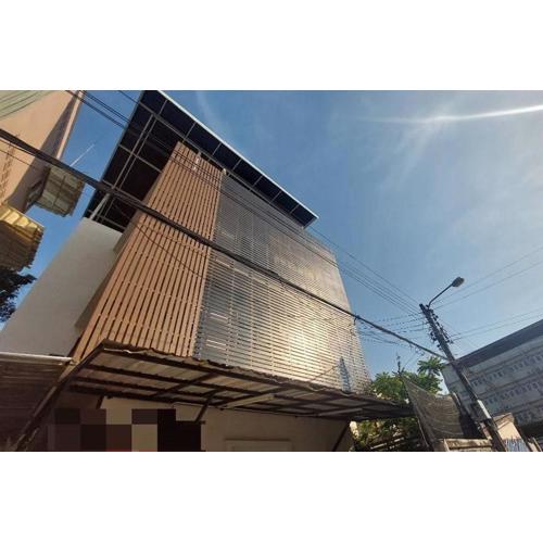 Sukhum Suvarnabhumi Airport Guest House