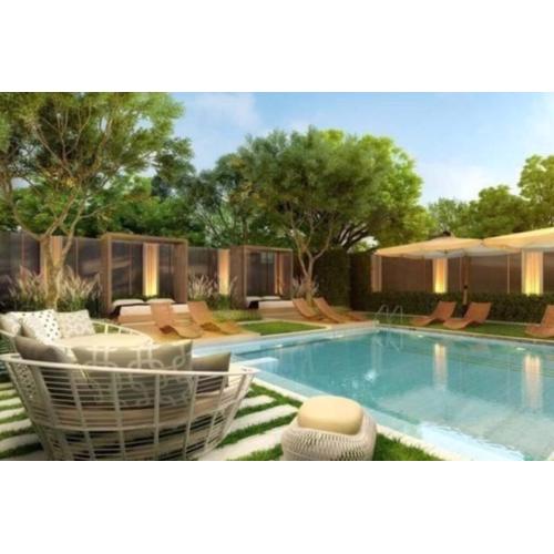 Sukhumwit Soi 10 at VENiO