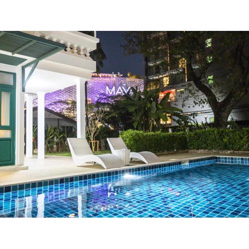 Summer Eternal Pool Villa Nimman