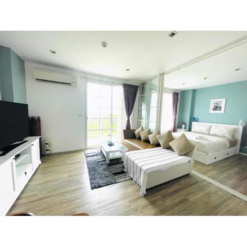 Summer Huahin 619,2 Bedroom condo,Sea View,Near Beach&Cicada,Beautiful Swimming pool