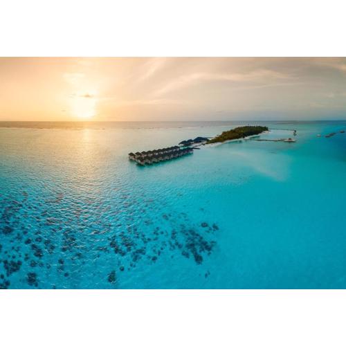 Summer Island Maldives