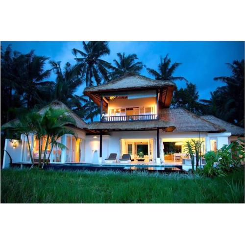 Summer Moon Villa, Rice Field View Near Ubud Center