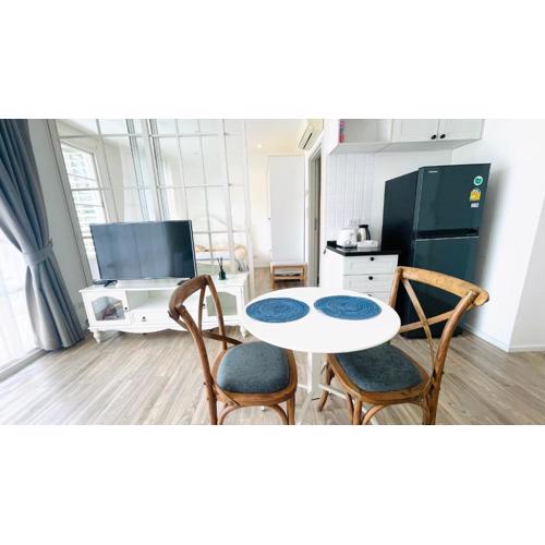 SummerHuahinCondo 221,Pool View,Near Beach&Cicada