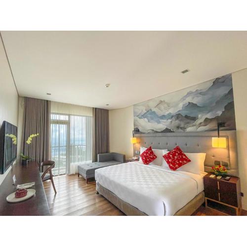 Summit Ridge Tagaytay - Newly Renovated