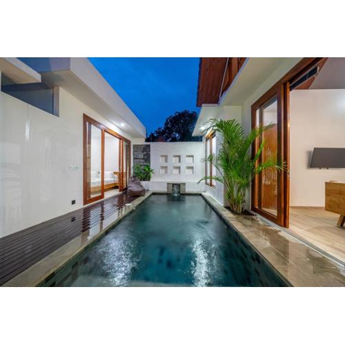 Sun-Kissed Luxury - 2BDR Villa with Pool, Seminyak