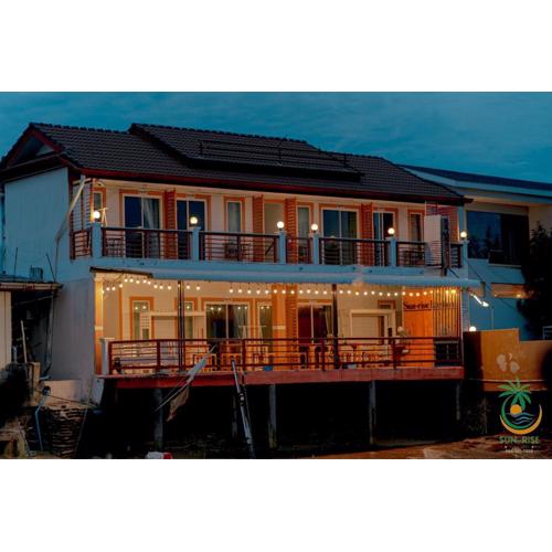 ซันไลท์ เกาะล้าน sun rise kohlarn