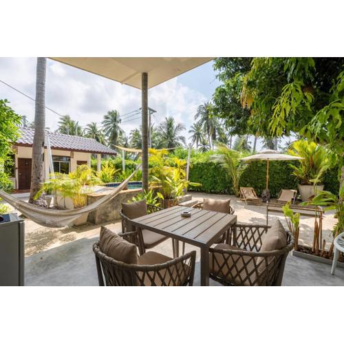 Sun & Sand Bungalows